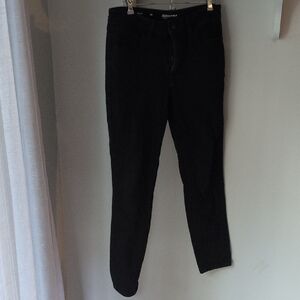 Sonoma Black Skinny Jeans Classic Denim Texture